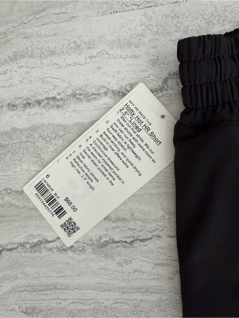 LULULEMON Hotty Hot High Rise 2.5” Shorts - Picture 3 of 4